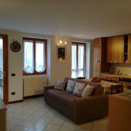 Appartamento Borgo Antico Oliveto Lario Extérieur photo