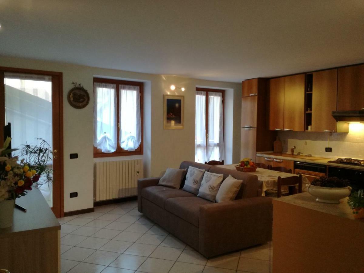 Appartamento Borgo Antico Oliveto Lario Extérieur photo