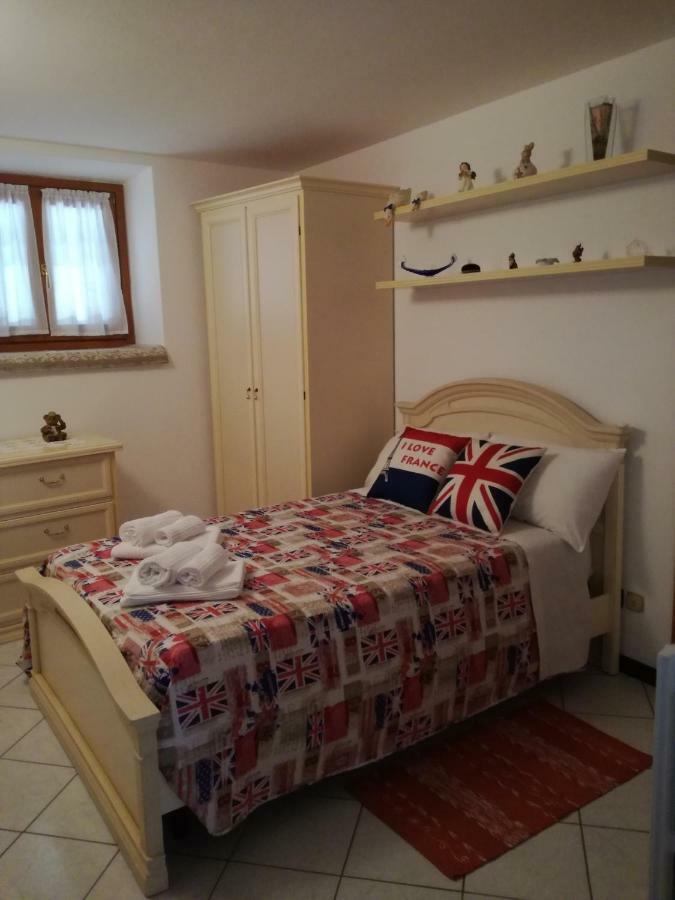 Appartamento Borgo Antico Oliveto Lario Extérieur photo